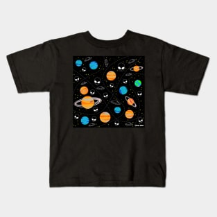 planets, aliens and space in wallpaper pattern art ecopop Kids T-Shirt